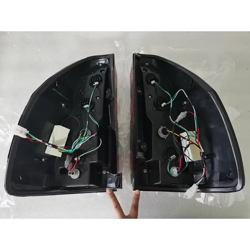 プラド FJ120 03-08用改造テールランプ 工場直販  - Auto Repair Shop のレビューと価格
