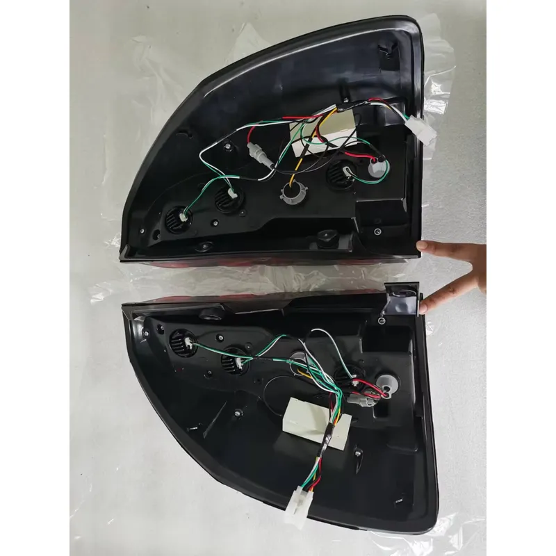 プラド FJ120 03-08用改造テールランプ 工場直販  - Auto Repair Shop のレビューと価格
